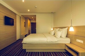 View from property - Hotel Oscar (Campina)