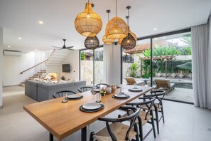 Vila Keluarga, 3 kamar tidur, kolam renang pribadi | Tempat makan