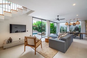 Family Villa, 3 Bedrooms, Private Pool | Living area | 50-inch Smart TV with digital channels - Kaya Villa Canggu (Canggu)