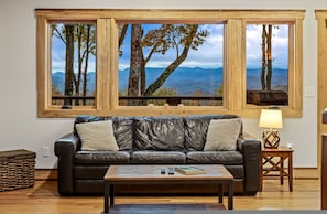 House | 3 bedrooms - Majestic Mtn Views Hot Tub Sauna Arcade Room (Penrose)