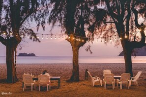 Restaurant - Leamsing Natural Beach Resort (Laem Sing)