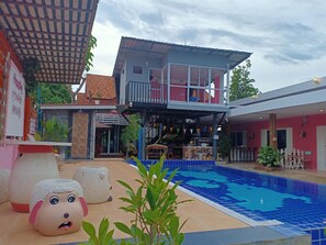 Lobby - Baan Gon Chompu (Suan Phueng)