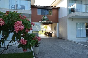 View from property - Porto Luar Apart Hotel (Porto Seguro)