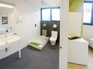 Room - Room018bcn (Barcelona)