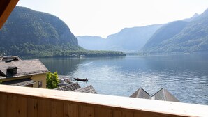View from property - Weisses Lamm (Hallstatt)