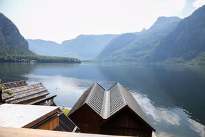 View from property - Weisses Lamm (Hallstatt)