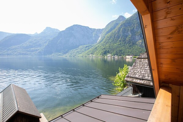 View from property - Weisses Lamm (Hallstatt)