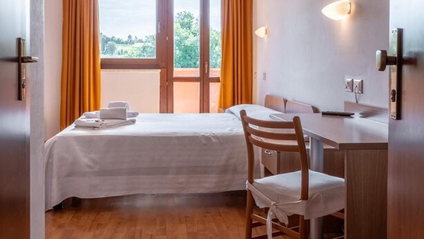 View from property - Hotel La Carica (Pastrengo)