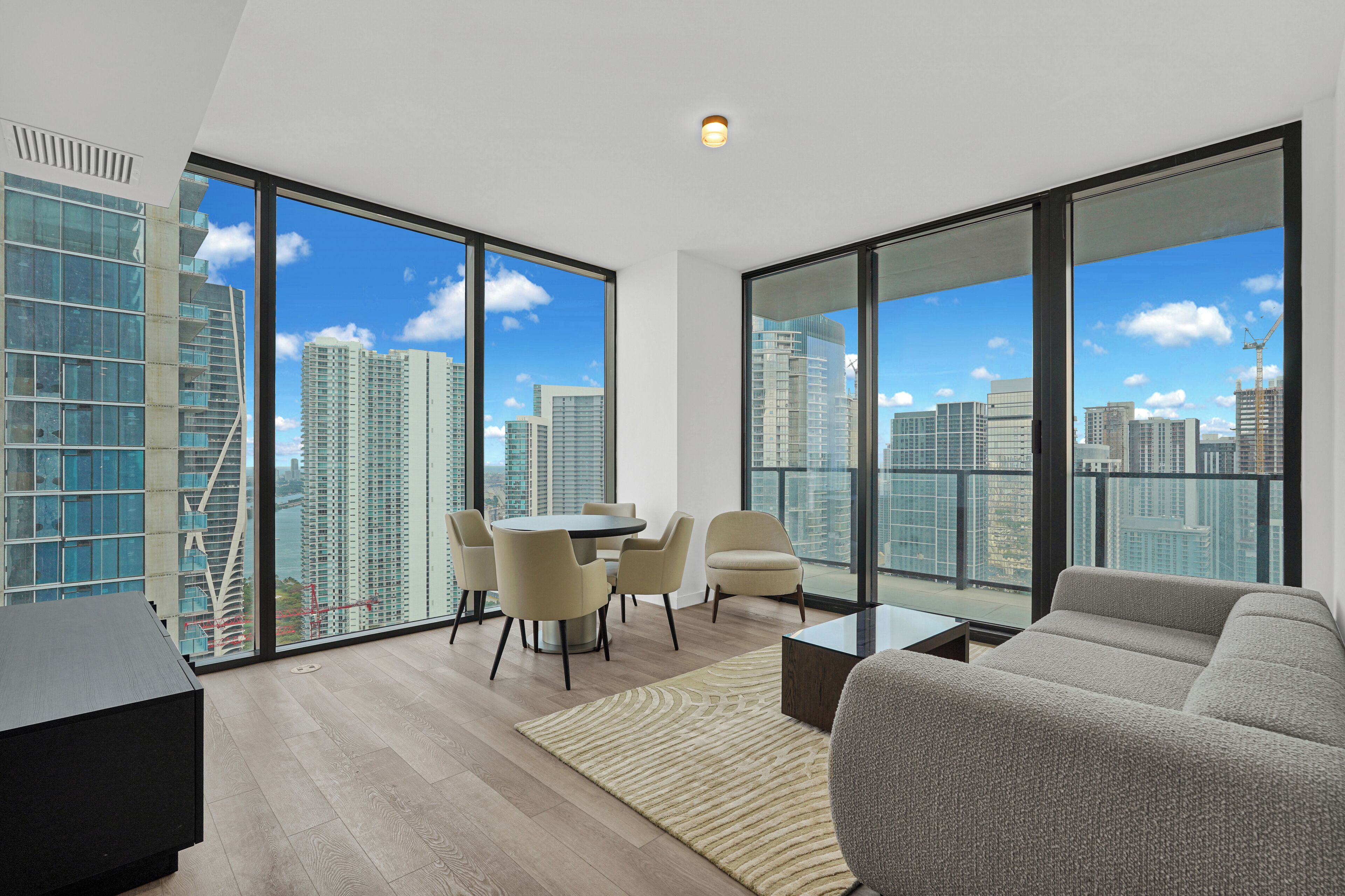 Condo Elite, 2 habitaciones | Sábanas de algodón egipcio y ropa de cama de alta calidad 