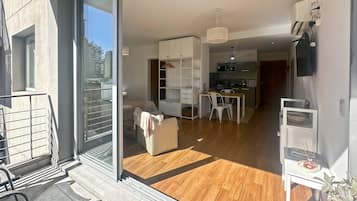 Apartamento, 1 quarto, sacada, vista para a cidade | Parte interna