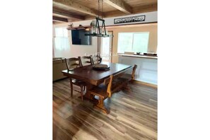 Dining - Charming Mountain Cabin with Wooded Views and Cozy Interiors (Big Bear)