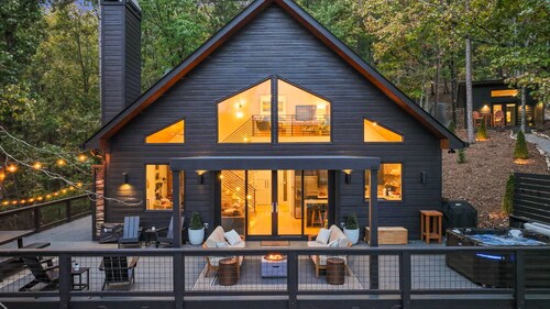 New Lake Front Aframe Cabin/Kayaks/Arcade/Fishing/Mountain Views/Hot Tub