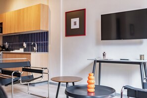 Luxury Apartment | Interior - Spacious Luxe Loft near Bellas Artes  (Ejido del Centro)