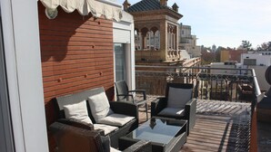 Unclassified image, 5 of 80, button - Apartamentos Avenida (Seville)