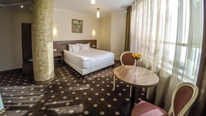 Unclassified image, 4 of 25, button - Hotel Hermes (Alba Iulia)
