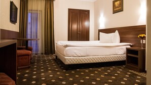 Unclassified image, 2 of 25, button - Hotel Hermes (Alba Iulia)