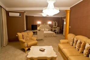 View from property - Hotel Diamond (Kazanlak)