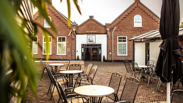 Unclassified image, 1 of 32, button - Hotel Aan De Singel (Delfzijl)