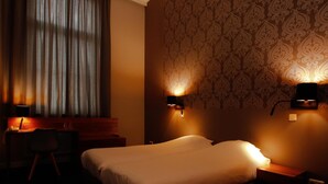 Unclassified image, 2 of 32, button - Hotel Aan De Singel (Delfzijl)
