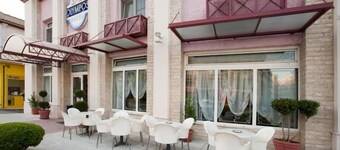 Olympos Hotel