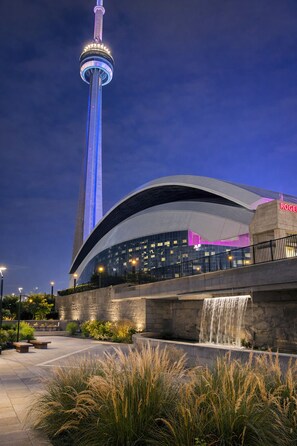 Point of interest - Cozy 1-bedroom condo in marvelous Toronto CN Tower View (Toronto)