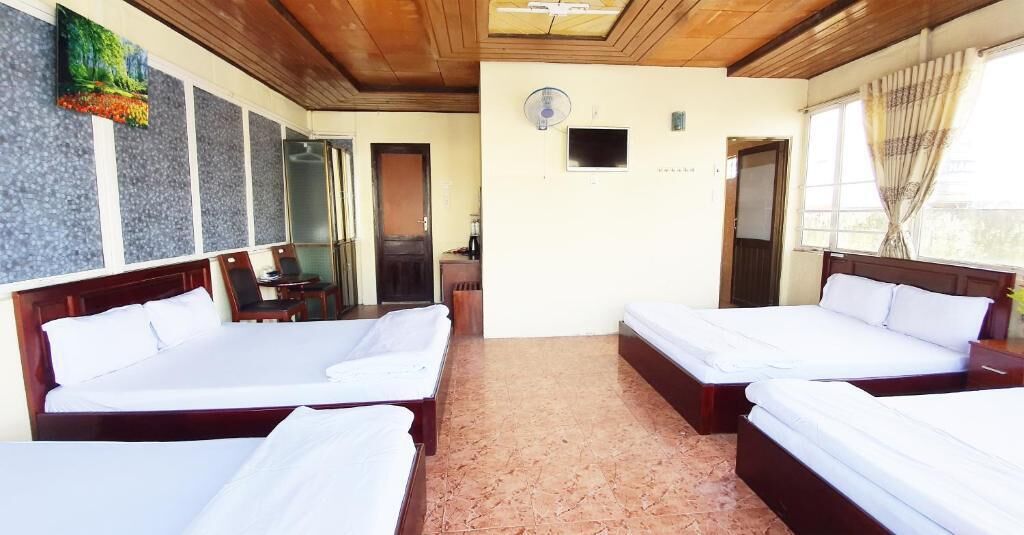 Family Quadruple Room, City View | Desk, free WiFi, wheelchair access