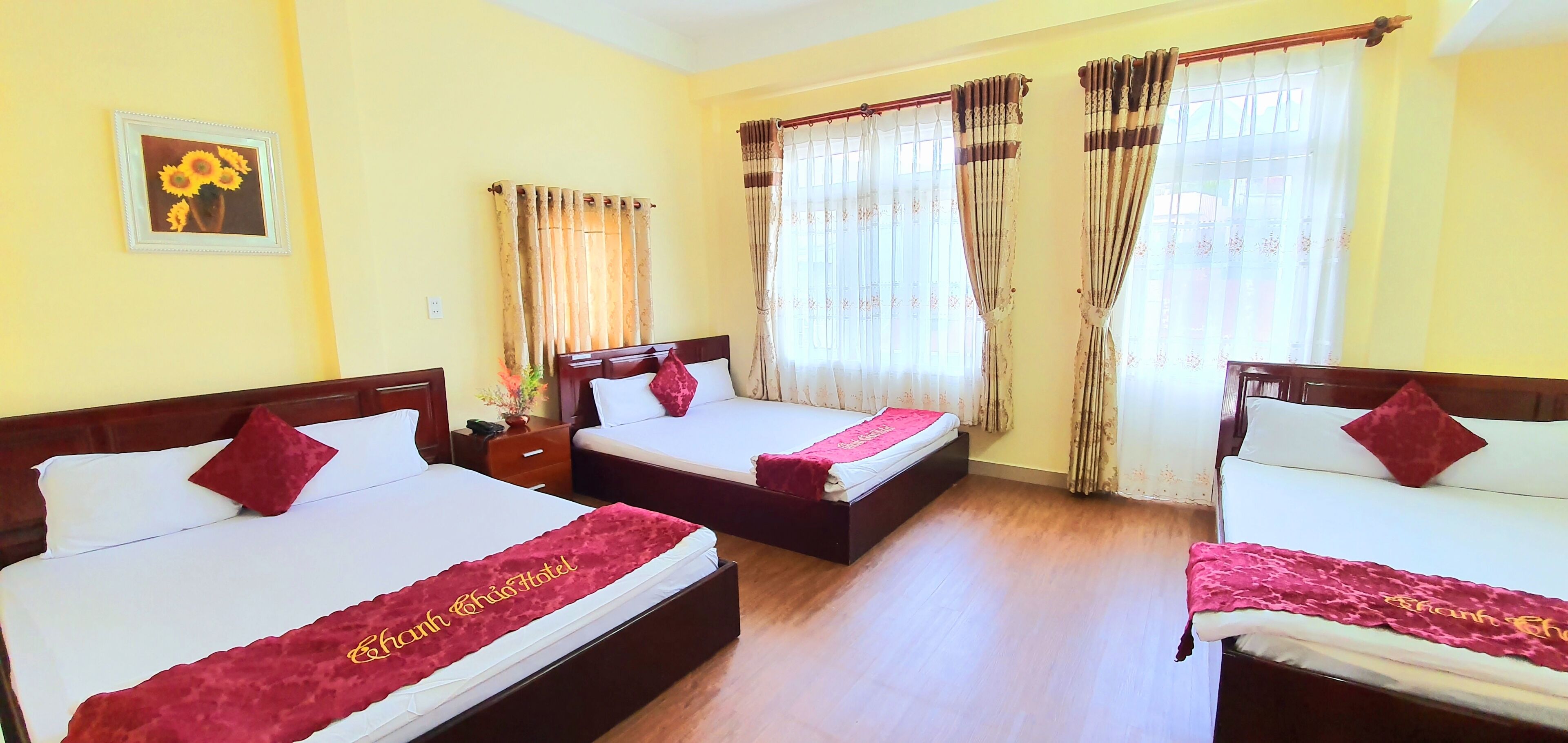 Family Triple Room, City View | Desk, free WiFi, wheelchair access