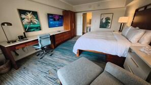 Room - Hilton Hawaiian Village Premium 1BR Villa Kalia Tower -Superb Amenity! (Honolulu)