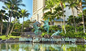 Exterior - Hilton Hawaiian Village Premium 1BR Villa Kalia Tower -Superb Amenity! (Honolulu)