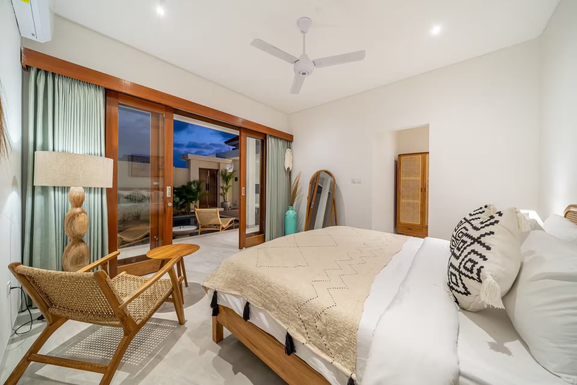 Romantic Villa, 2 Bedrooms, Private Pool | Egyptian cotton sheets, premium bedding, in-room safe
