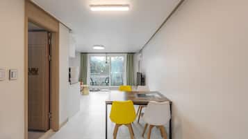 Habitación básica, 1 habitación (Moana B103) | 1 dormitorio y wifi gratis
