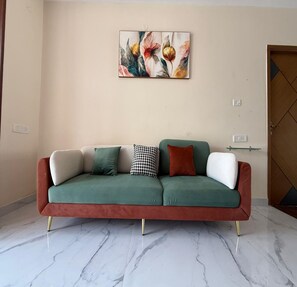 Suite | Living area - Eternal (Kodaikanal)