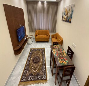 Interior - Eternal (Kodaikanal)