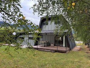 Ulkoruokailutilat