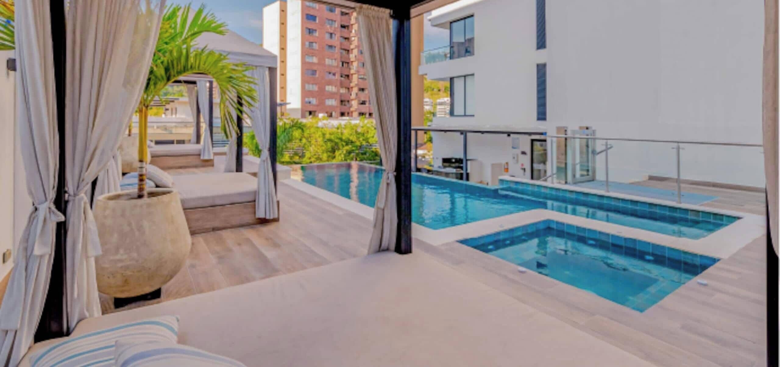 Piscina externa