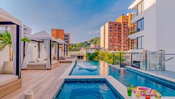 Apartment | Pool