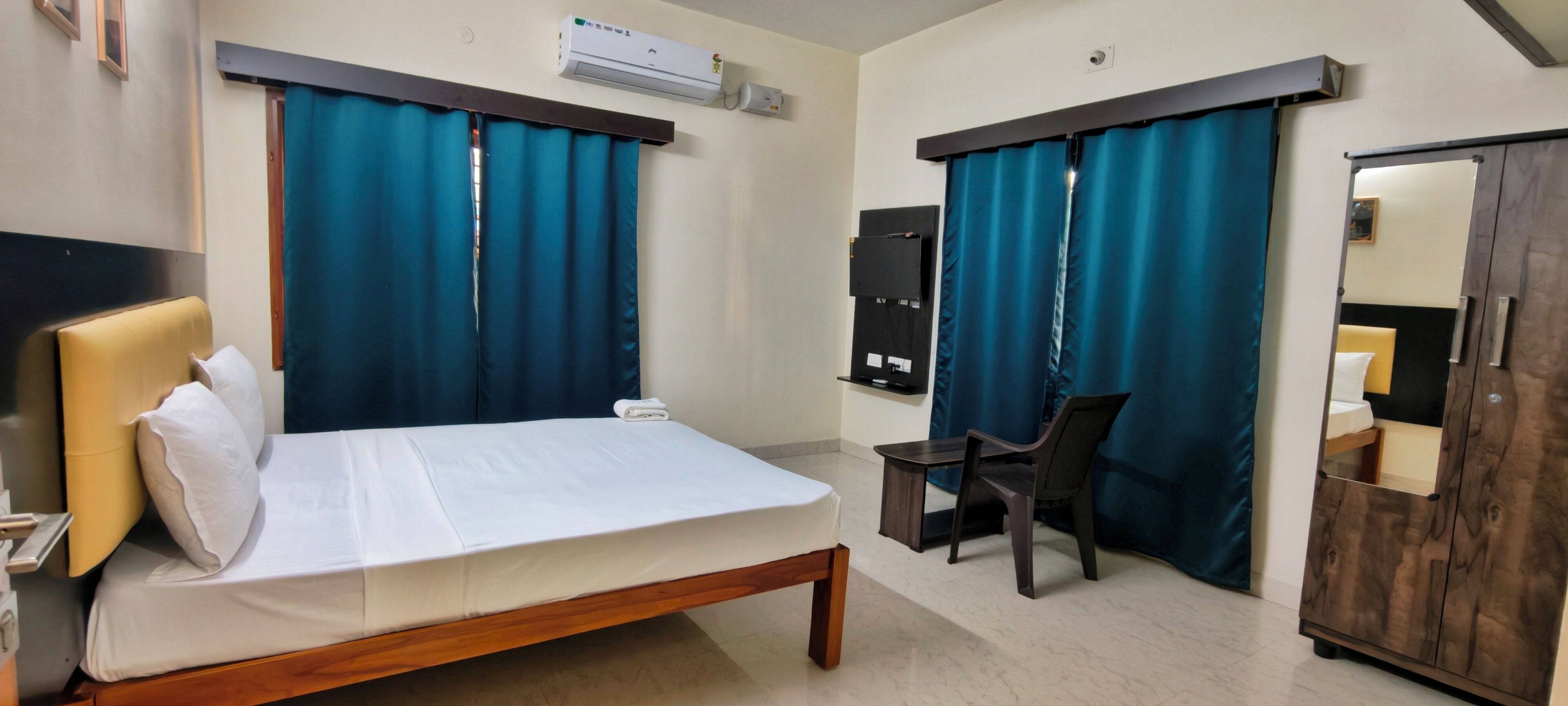 Basic Double Room