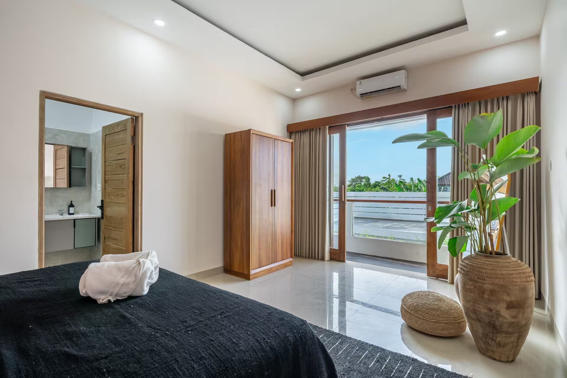 Vila Deluks, 2 kamar tidur, kolam renang pribadi | Seprai katun Mesir, seprai premium, brankas, dan didekorasi berbeda-beda