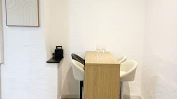 Basic Apartment | Interior detail