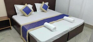 Room - Hotel Brownhills (Kargil)