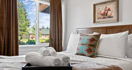 Family Stay Near Glacier + Whitefish w/ Pickleball