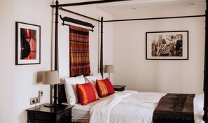 3 bedrooms, iron/ironing board, free WiFi - Villa Damrei - 3-bedroom villa (Krong Siem Reap)