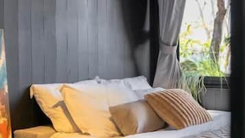 Quarto casal superluxo, varanda, vista para a cidade | Roupas de cama antialérgicas, individualmente decorados