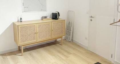 Convenient Studio in the Heart of City