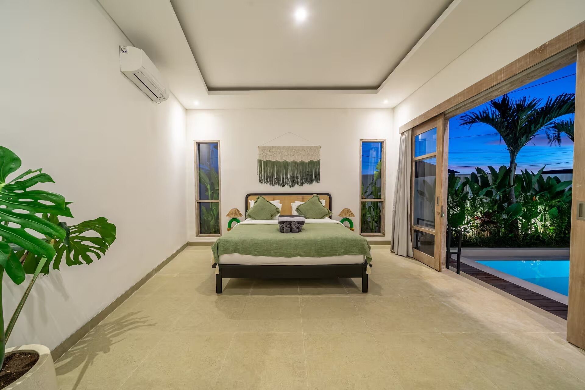 Gallery Villa, 2 Yatak Odası, Kişiye Özel Havuzlu