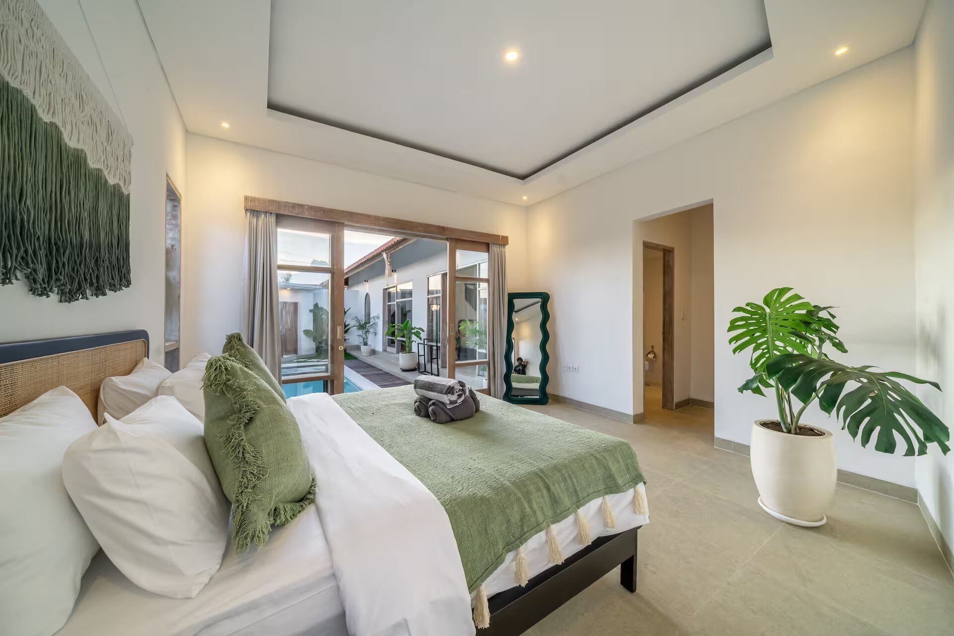 Gallery Villa, 2 Bedrooms, Private Pool | In-room safe, individually decorated, individually furnished
