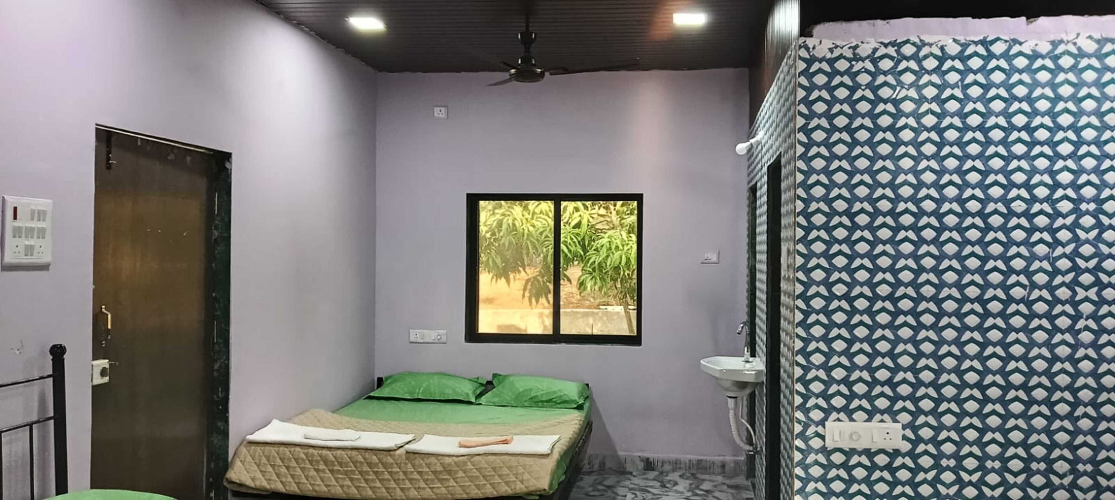 Villa | Rollaway beds, free WiFi, bed sheets