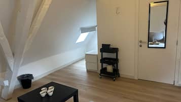 Eenvoudige studio | Interieur