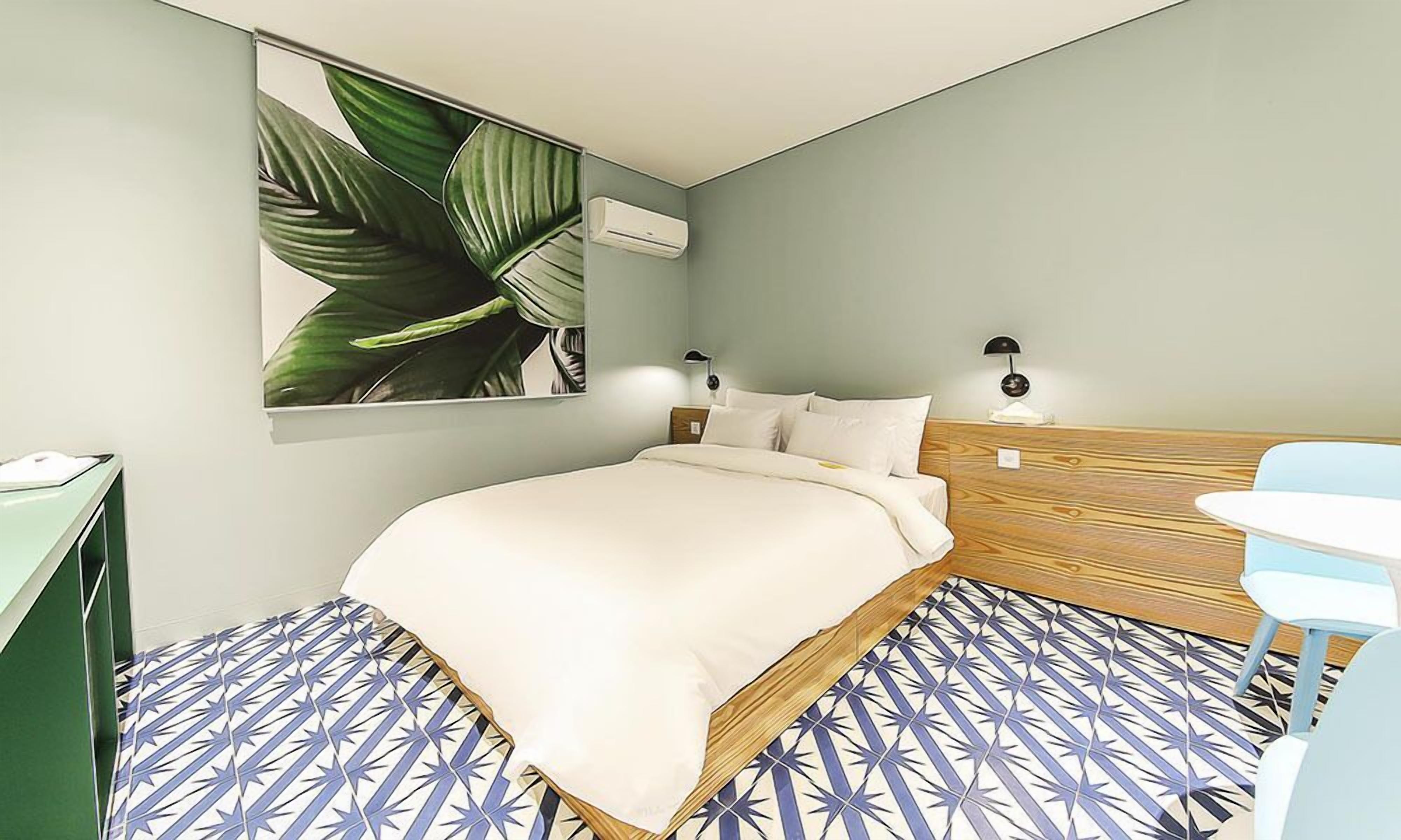 Deluxe Double Room | Down comforters, individually decorated, individually furnished