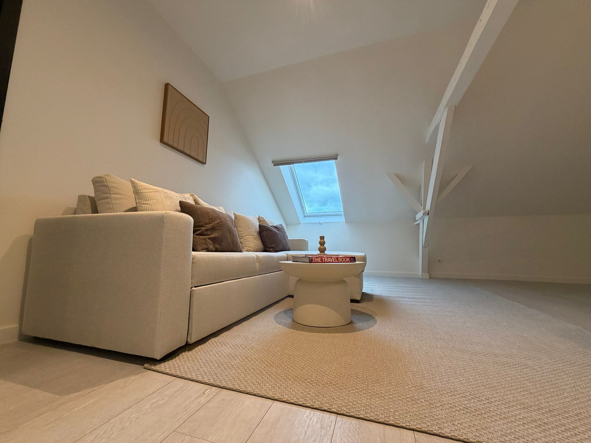 Basic Apartment | Interior